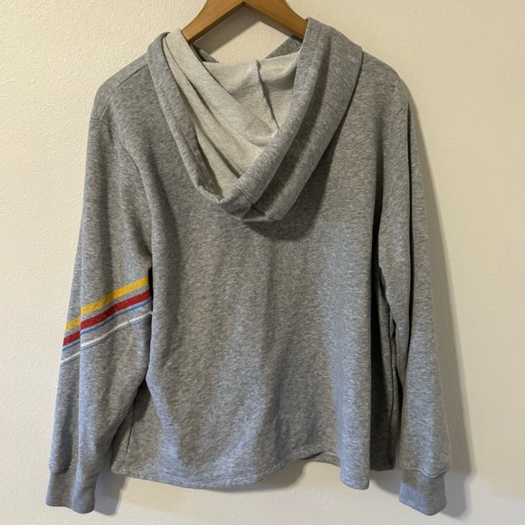 Disney Parks Walt Disney World 71 Retro Mickey Mouse Graphic Knot Hoodie Gray-1X - Picture 2 of 9